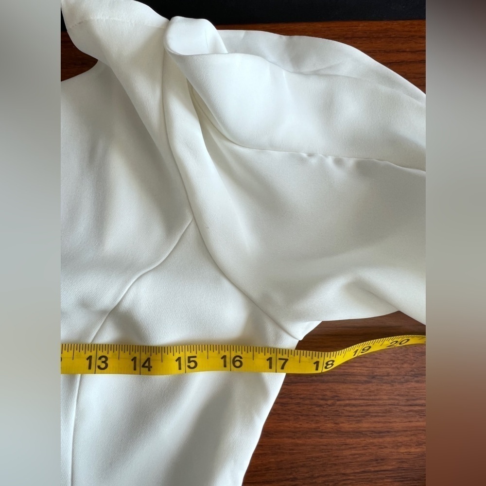 Sachin & Babi Harper Dress Off White Crepe Flutter Mini Dress size 2 - Picture 12 of 15